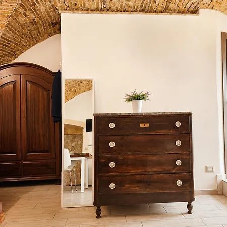 Charming Near Sassi Di Matera & Abbey Apartmán *